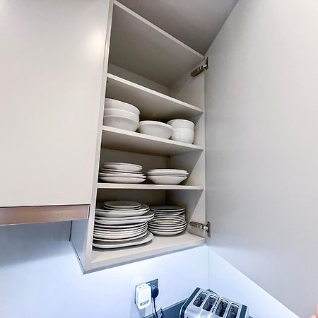 Posh 3 Bedroom Flat With Terrace And Indoor Fireplace In Mayfair, Near Hyde Park London Kültér fotó