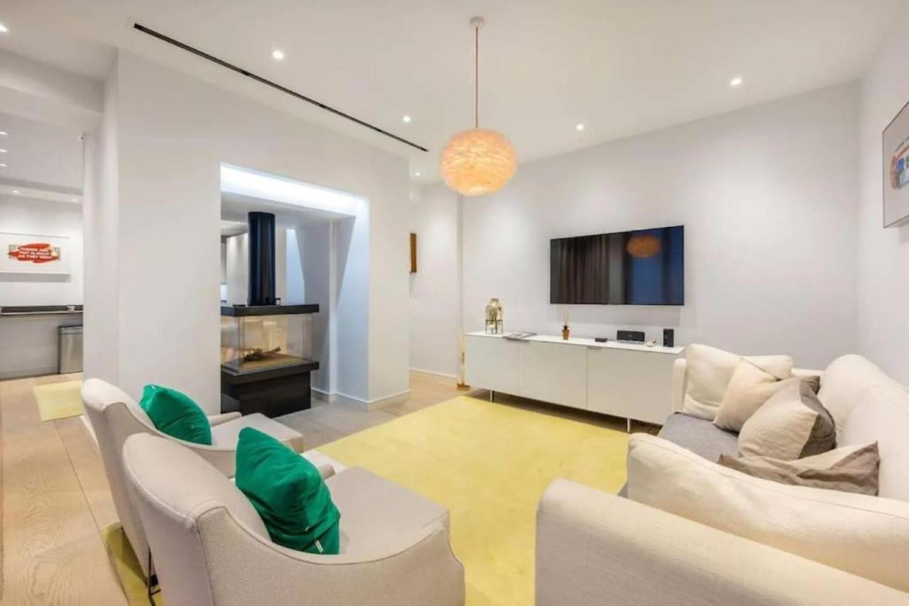 Posh 3 Bedroom Flat With Terrace And Indoor Fireplace In Mayfair, Near Hyde Park London Kültér fotó