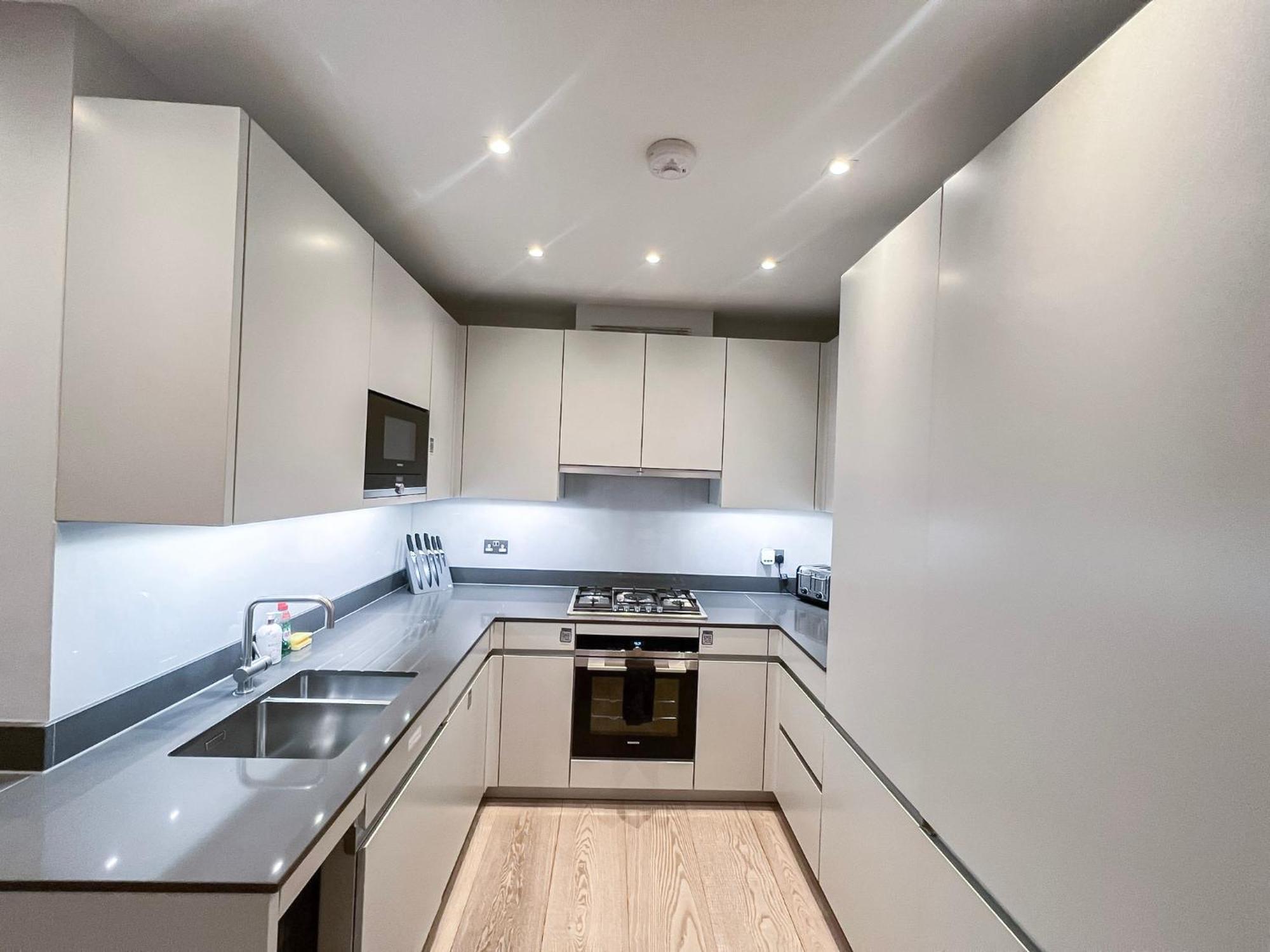 Posh 3 Bedroom Flat With Terrace And Indoor Fireplace In Mayfair, Near Hyde Park London Kültér fotó